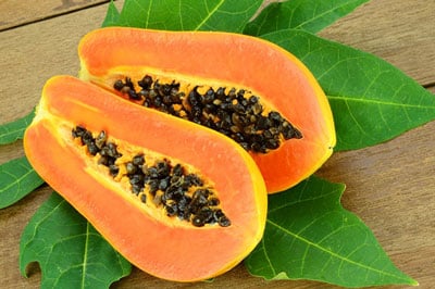 ماست سفیده ی تخم مرغ و پاپایا